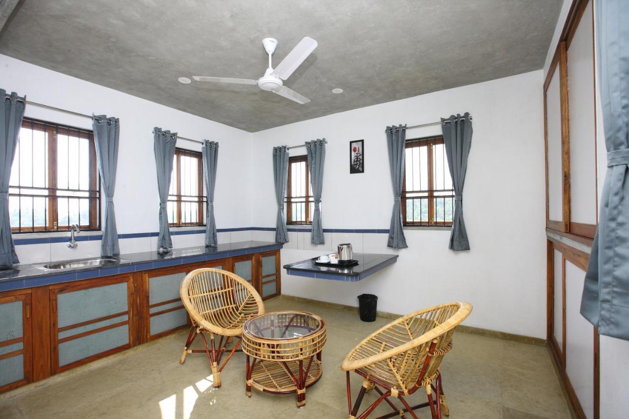 Hotel Du Palais - Auroville Beach Пондичерри Экстерьер фото