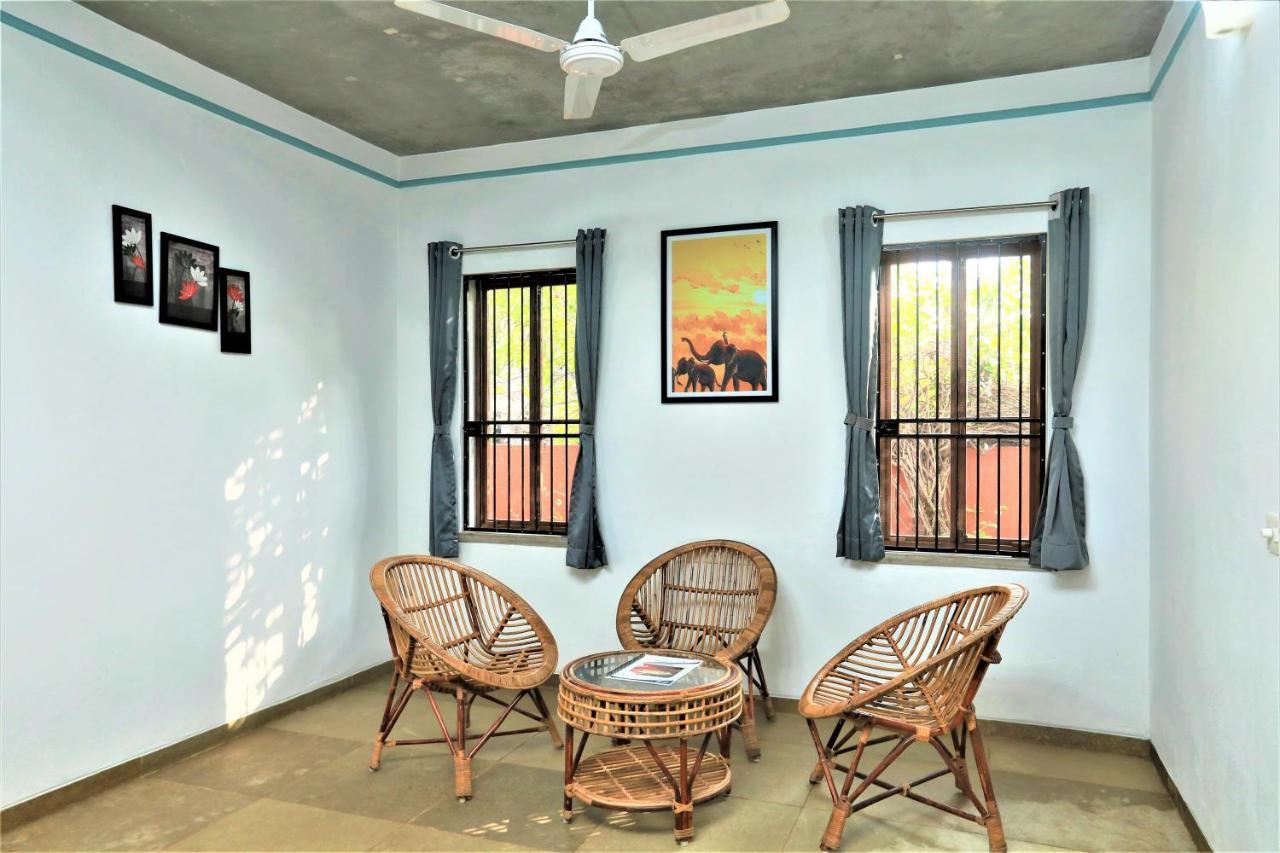 Hotel Du Palais - Auroville Beach Пондичерри Экстерьер фото