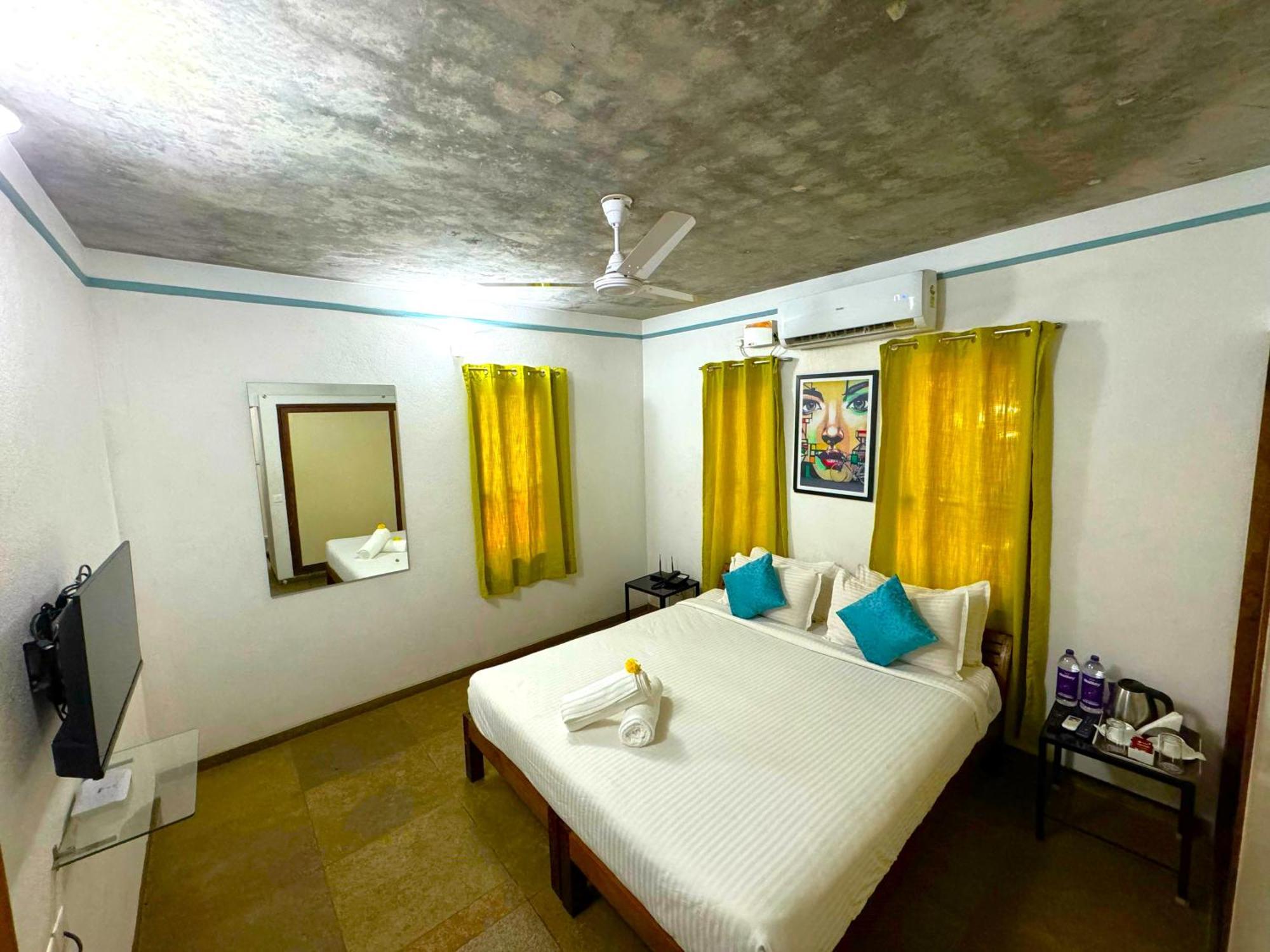 Hotel Du Palais - Auroville Beach Пондичерри Экстерьер фото